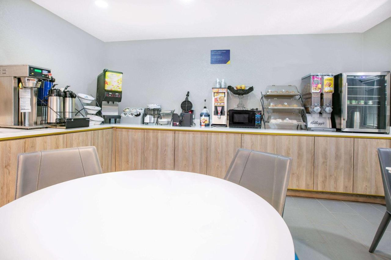 Microtel Inn By Wyndham Beckley Buitenkant foto